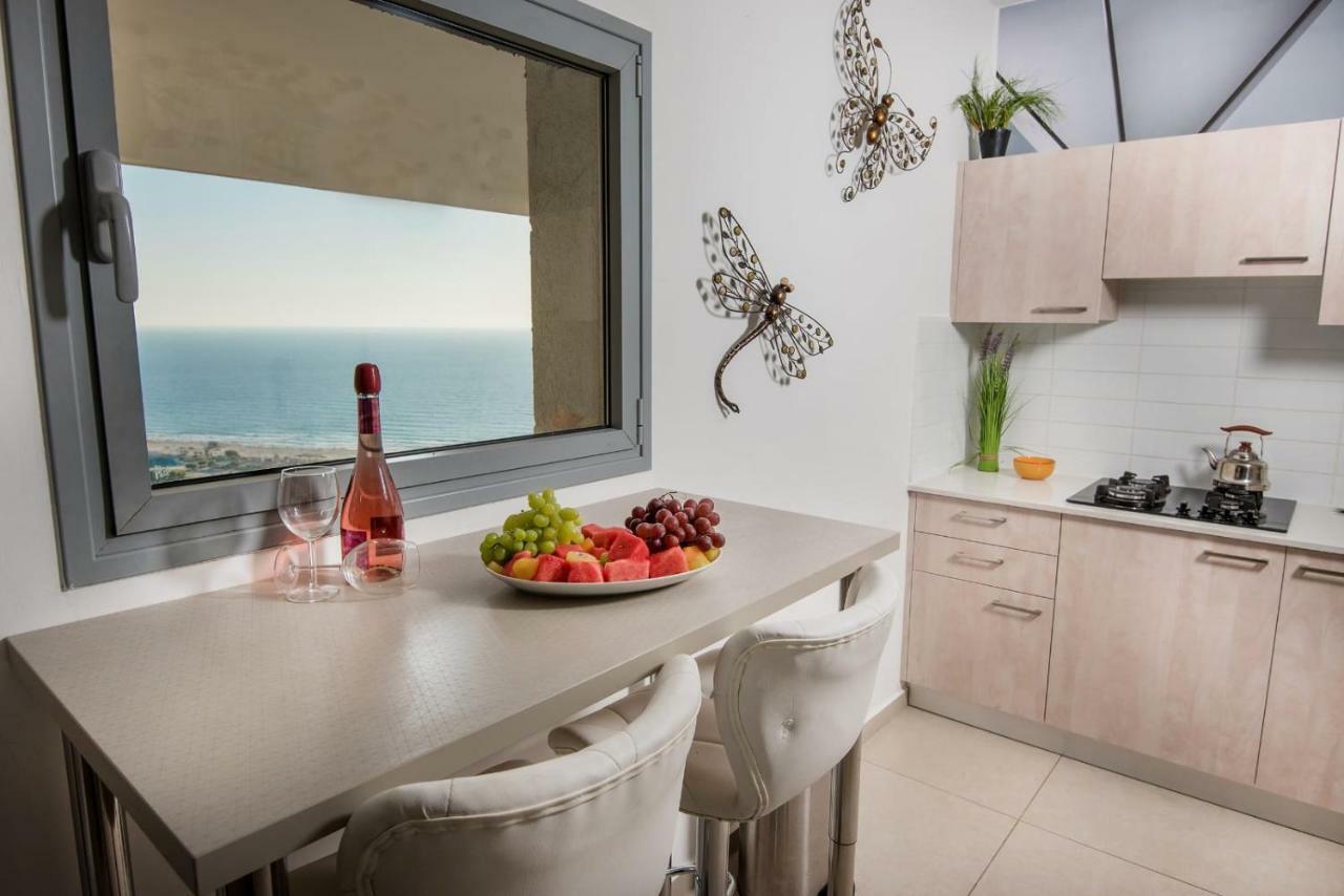 35Th Floor 4 Rooms On The Sea Bat Yam Exterior foto
